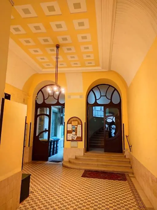 Chic Luxury Studio In Central Budapest - Tropical 0*,  Maďarsko